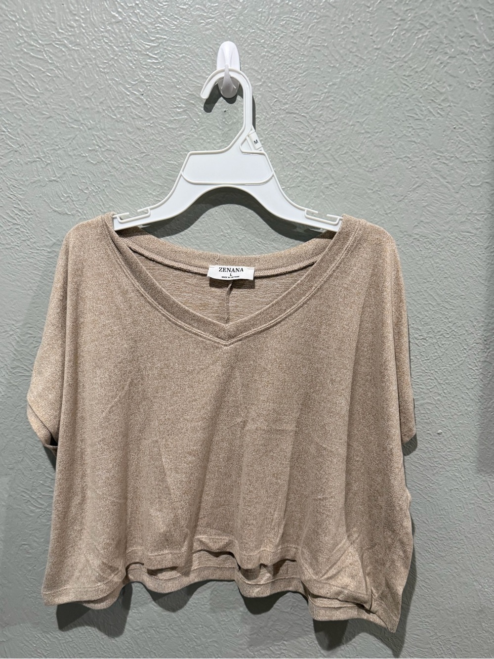 Zenana Outfitters Cropped V-Neck Short Sleeve Top in Beige Taupe